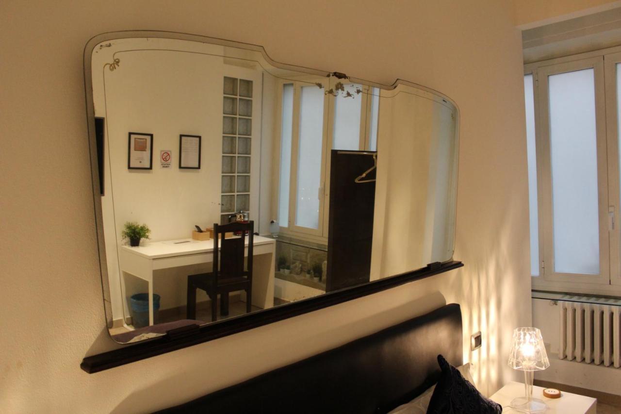 Bed and Breakfast Naviglio81 Mailand Exterior foto