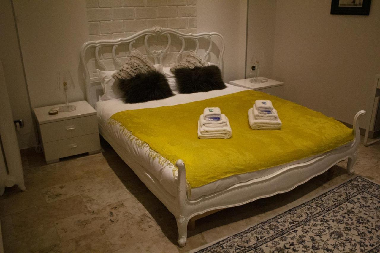 Bed and Breakfast Naviglio81 Mailand Exterior foto